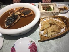 -阿三鱼头泡饼·家常菜