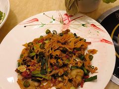 -沪华海鲜大酒楼(南汇店)