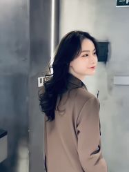 -SUNLON秀隆时尚烫染定制沙龙