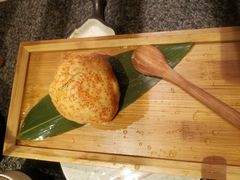 飞鱼籽墨鱼滑-湊湊火锅·茶憩(和平大悦城店)
