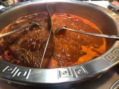 -憨铁匠老火锅(龙岗万科里店)