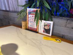 -春天里餐厅(西田城店)