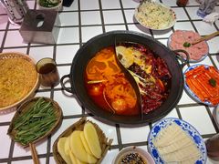 -朱光玉火锅馆(正弘城店)