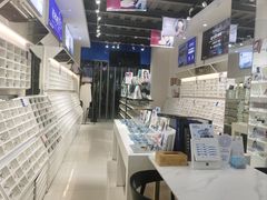 -诺柯视眼镜-蔡司依视路官方工厂店(淞南一店)
