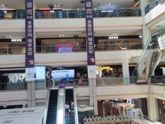 -红星美凯龙全球家居生活广场卡子门店-停车场