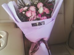 -雪蔓之鲜花气球派对(家佳源时代中心店)