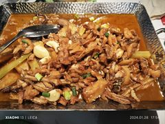 -蛙舍·炭烧牛蛙(东百中心店)