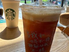 -星巴克(上海长宁来福士1F店)