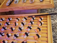 -梅园国际大酒店·自助餐厅(光明港店)