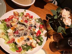 老教堂色拉-JINNS锦时 steak&pizza(浸信会礼拜堂旧址店)