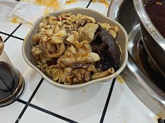 -品鱻黑豆花美蛙鱼(西政店)