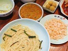 -裕兴记•蟹黄面馆(人民广场店)