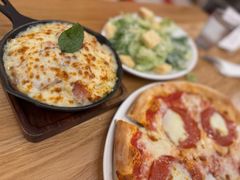 -城市大道红炉披萨烘焙坊