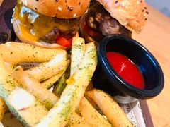 -翠贝卡&Mama Kelly Brunch Coffee(河西店)