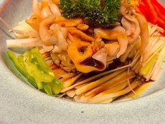 -五谷丰登农家院·地道胶东菜·海鲜烧烤(威海店)