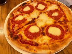 -城市大道红炉披萨烘焙坊