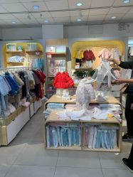 -爱婴室(上海大华路店)