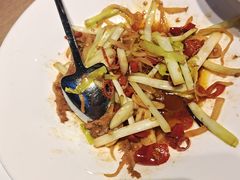 酸萝卜炒卤牛肚-坛宗剁椒鱼头(河西王府井店)