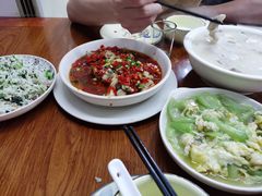 -胡子饮食店