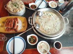-老来福·非遗酸汤兔(凯旋路店)