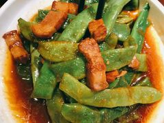 五花肉焖豆角-晋家门(弘阳广场店)
