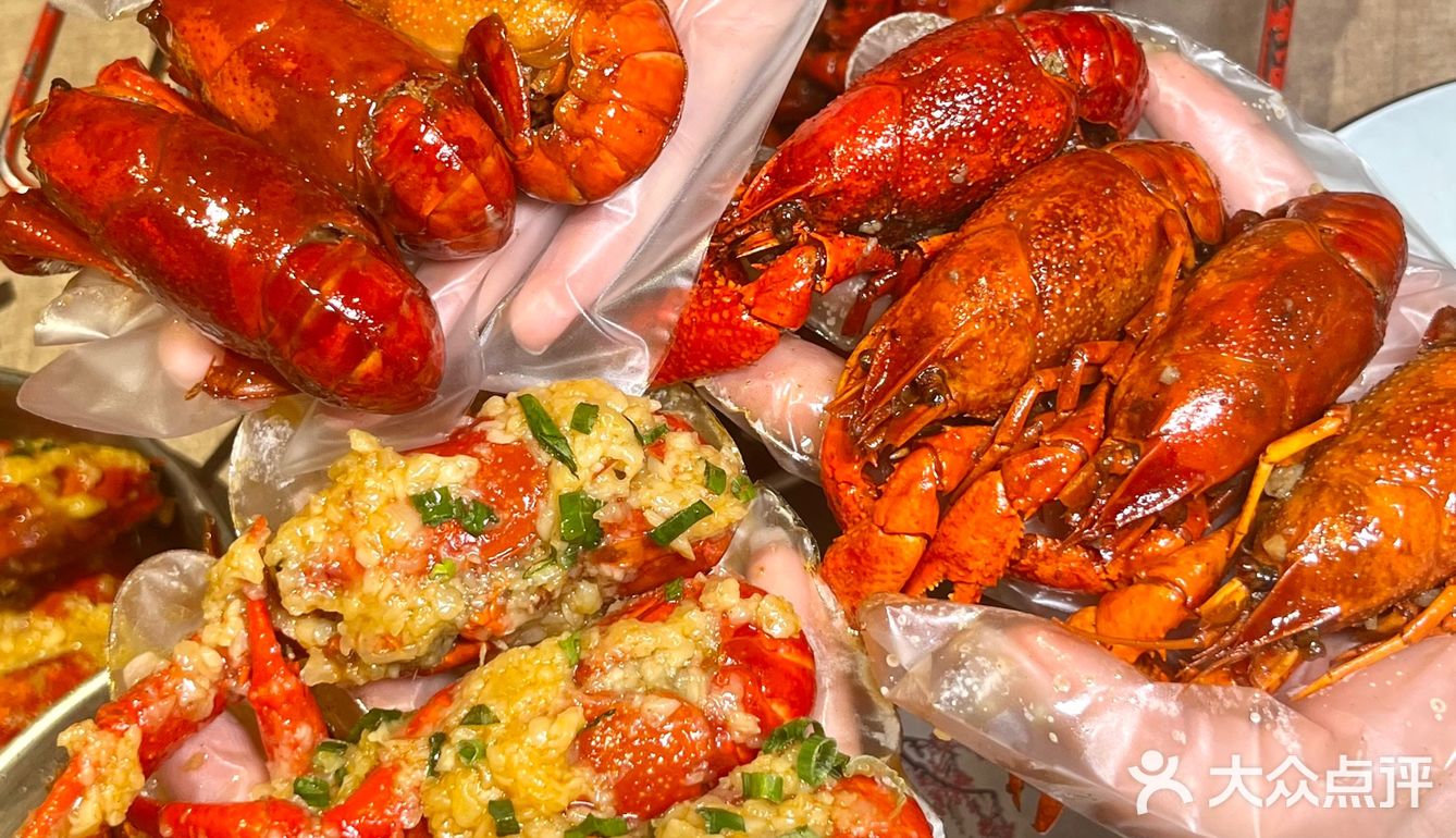 南通人进！龙虾王五个人消费1000+是啥水平