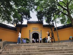 -灵岩山风景区