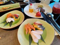 -唐拉雅秀酒店-西锦汇空中BBQ·思创餐厅