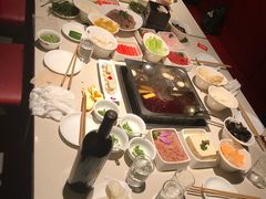 -海底捞火锅(公益西桥店)