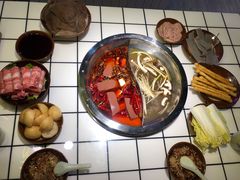 -巴隆门重庆老火锅(太湖路店)