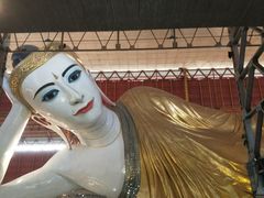 -ခြောက်ထပ်ကြီးရွှေသာလျောင်းဘုရားကြီး