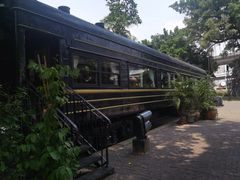 -火车头法国西餐厅