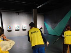 -极限PLAY运动娱乐新世界·团建派对潮玩休闲馆·室内蹦极高空游乐园