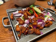 柠檬叶酥小排-老滇山寨•云南特色菜•地方菜•民族风情歌舞表演(金碧店)