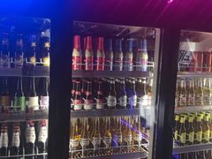 -UP嘻哈酒吧(粉巢店)