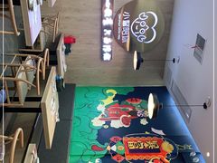 -小鳌陪你小排档·四季小龙虾·田鸡·宵夜(中央第五街店)