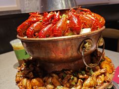 -老佛爷铜炉蛙锅(东门老街店)