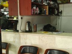 -皮鞋博士专业美容