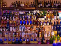 匈牙利甜白葡萄酒-罗斯福色戒酒吧(外滩店)