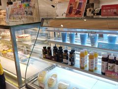 面包甜点陈列柜-BreadTalk面包新语·烘焙蛋糕(佐阾虹湾购物中心店)