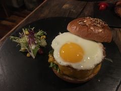 -HIGH FIVE哈福手工汉堡(桂林路店)