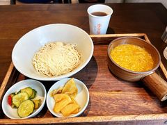 -李百蟹·蟹黄面·江景餐厅(外滩·豫园店)