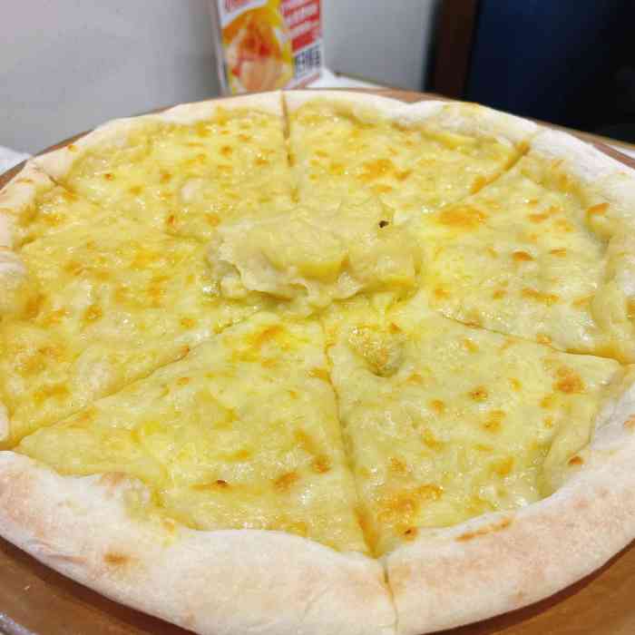 乐a披萨(哈西万达店)-"9393特别爱吃榴莲披萨,所以选择了这里.