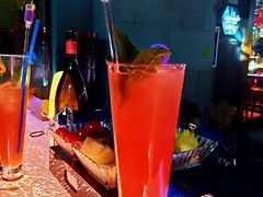 -江湖酒吧