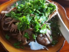 -周记翘脚牛肉