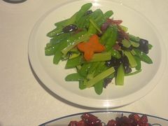 -八府香鸭·啫啫煲(华山路店)