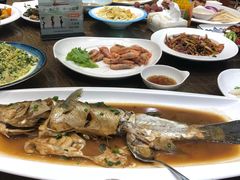 -郑庄脂渣海鲜楼(九水路店)