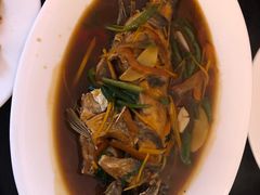 红烧鱼-华味居 Restaurant Chinese Huaweiju