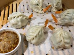 味莊特色大虾包-味莊·青岛菜(云霄路店)