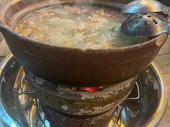 -东记炭炉·海鲜鸡煲(龙华店)